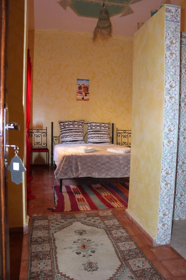 Ostello Kasbah Lucas Akhendachou n'Ait Ouffi Esterno foto