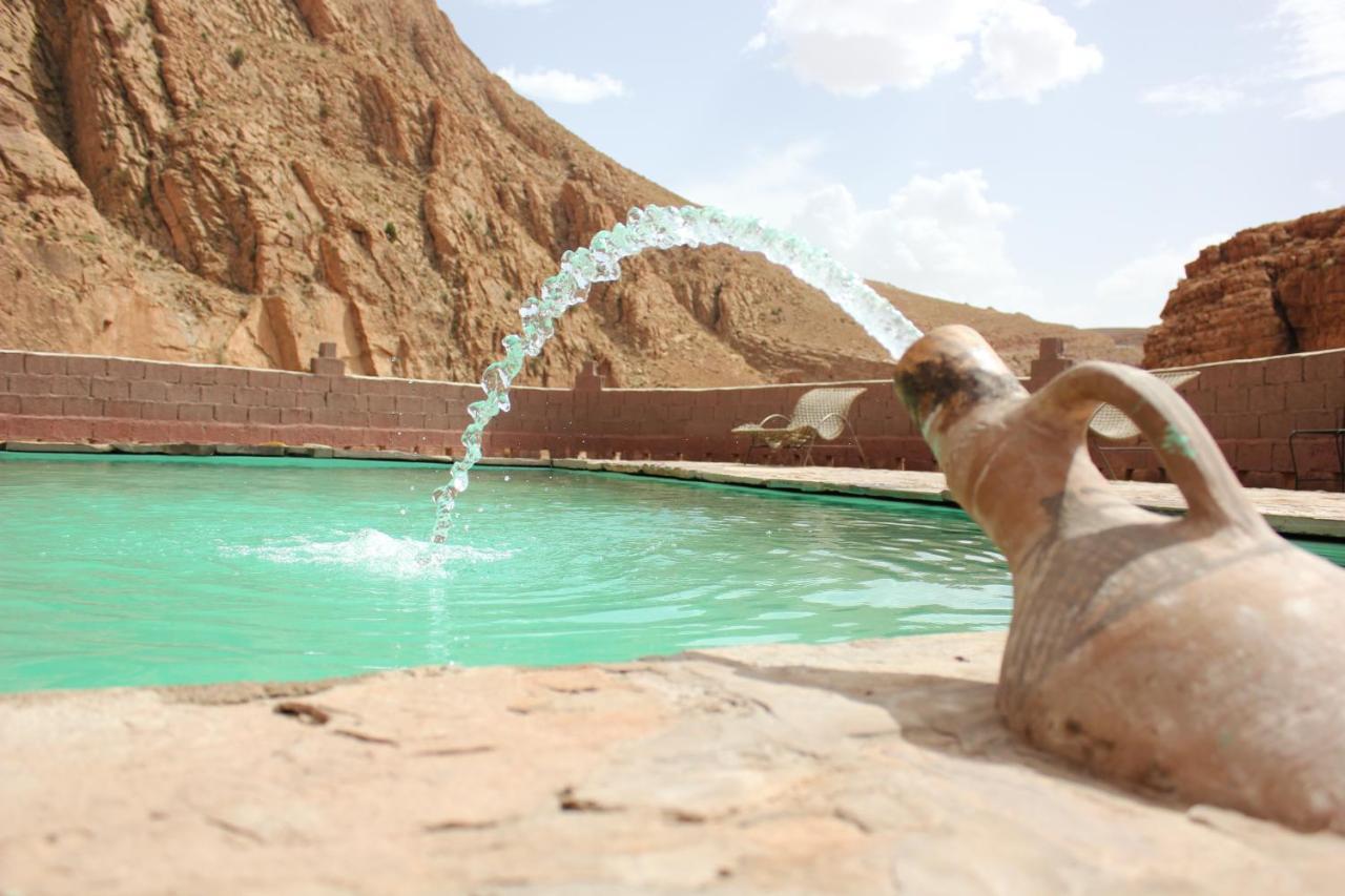 Ostello Kasbah Lucas Akhendachou n'Ait Ouffi Esterno foto