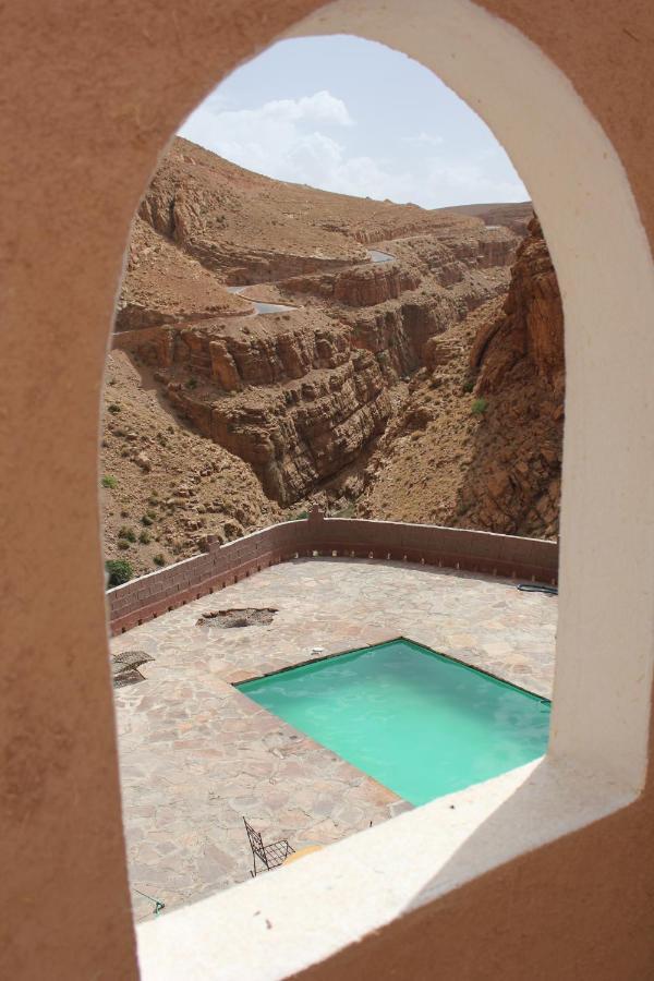 Ostello Kasbah Lucas Akhendachou n'Ait Ouffi Esterno foto